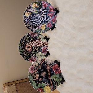RETIRED Fitz & Floyd Exotic Jungle Decorative Plates.